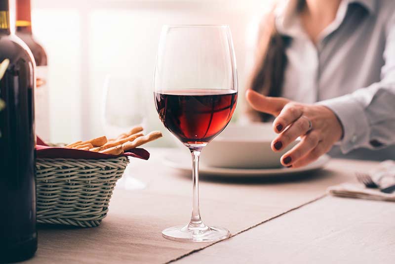 Consumo excesivo de alcohol en la dieta