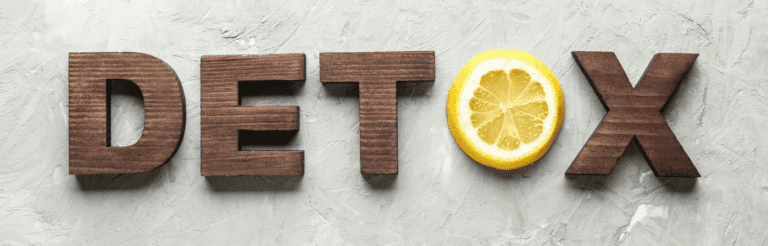 Desmontando los Detox: Por qué las limpiezas no sirven (y qué necesita realmente tu cuerpo)
